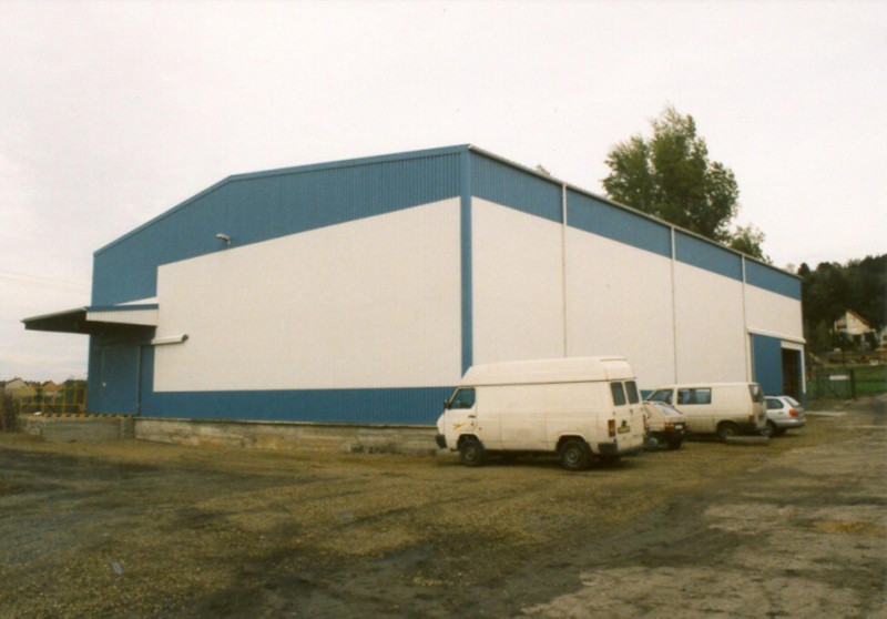 8331 VALENTA