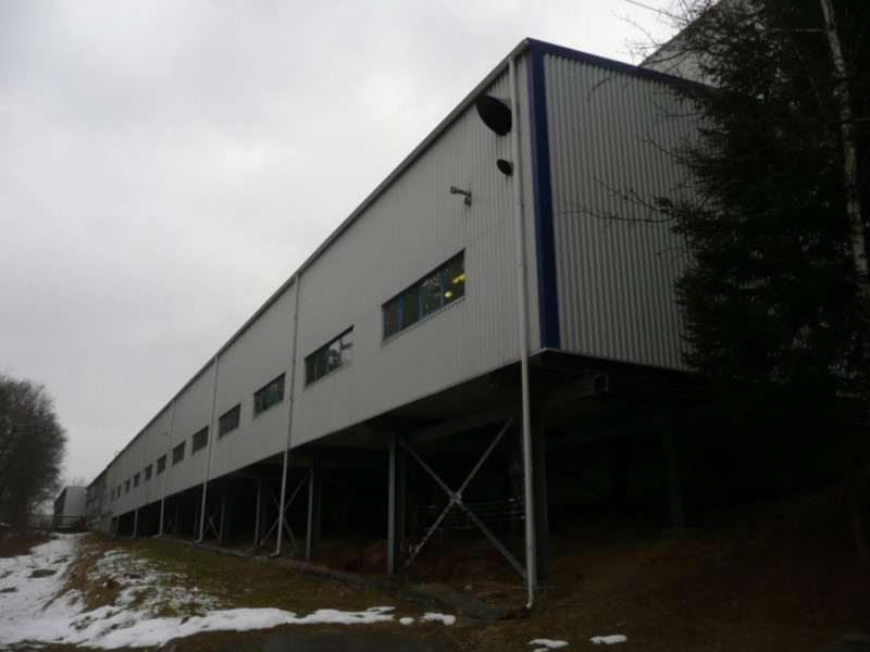 8351 STAUNER Verwaltungs 4.-přístřešky