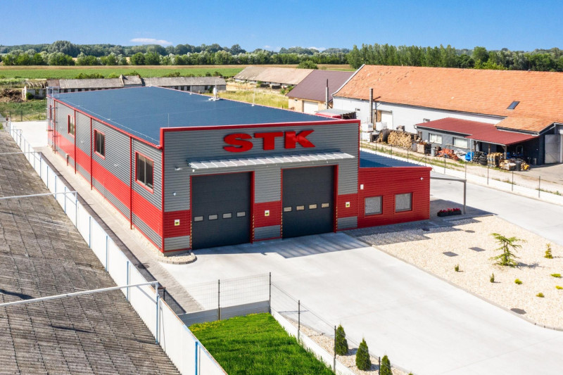 SK000370 STK ULANY NAD ZITAVOU