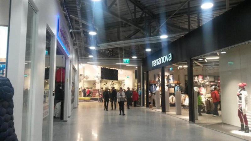 SE1441 Tanum Shopping Center